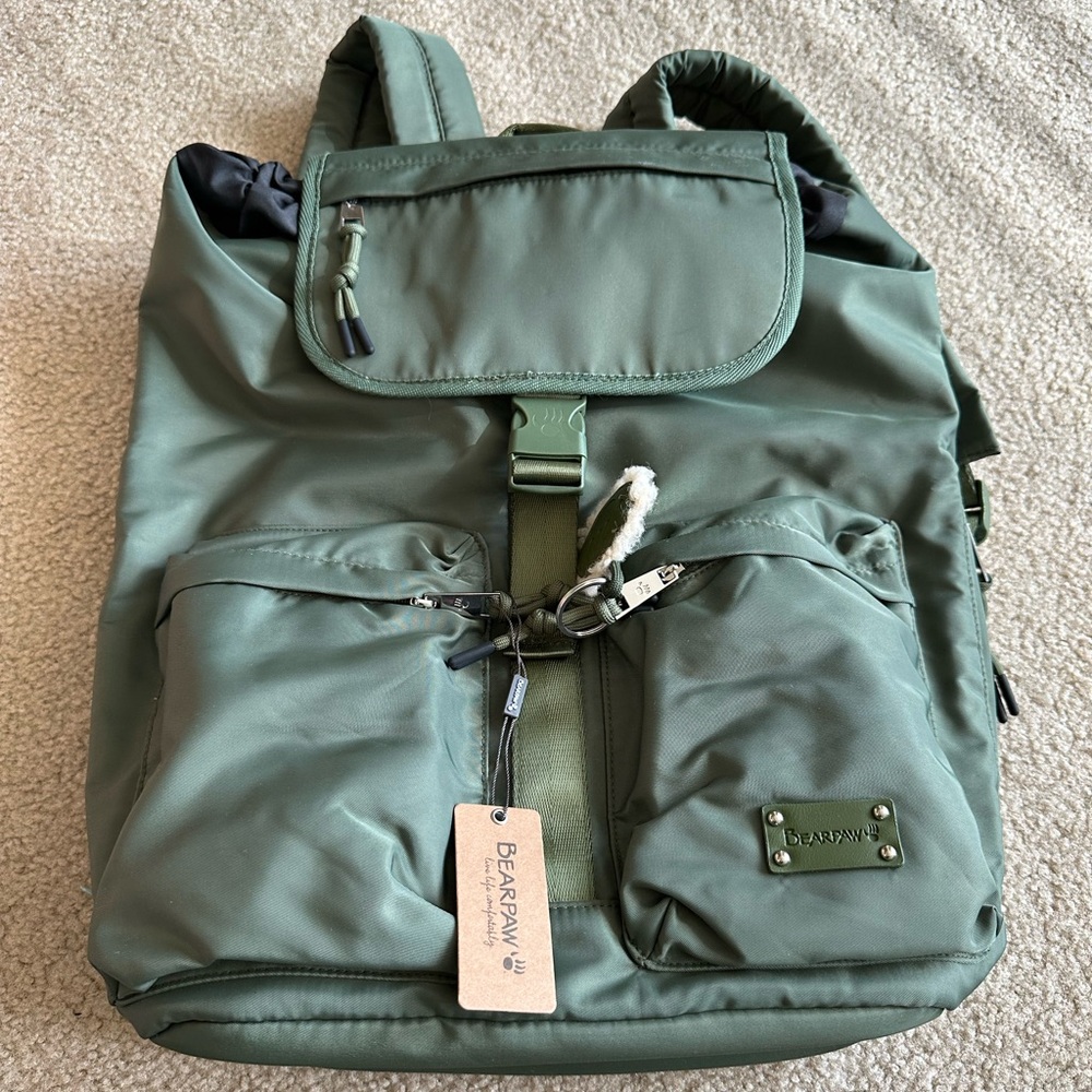BEARPAW Flap Backpack in Olive Green Shade